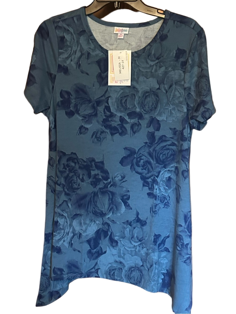 LuLaRoe Woman’s Blue Floral Short Sleeve Top Size Medium NWT